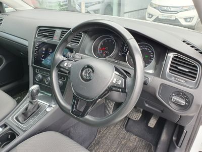 2017 Volkswagen Golf