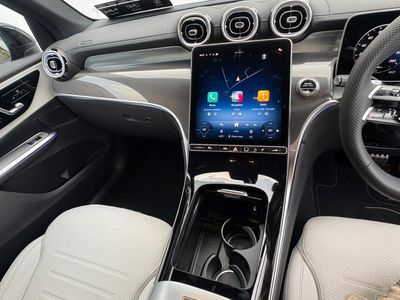 2025 Mercedes-Benz GLC Class
