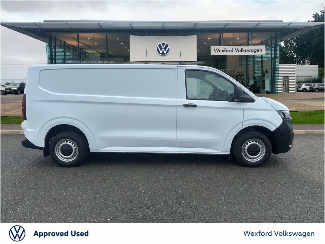 2025 Volkswagen Transporter