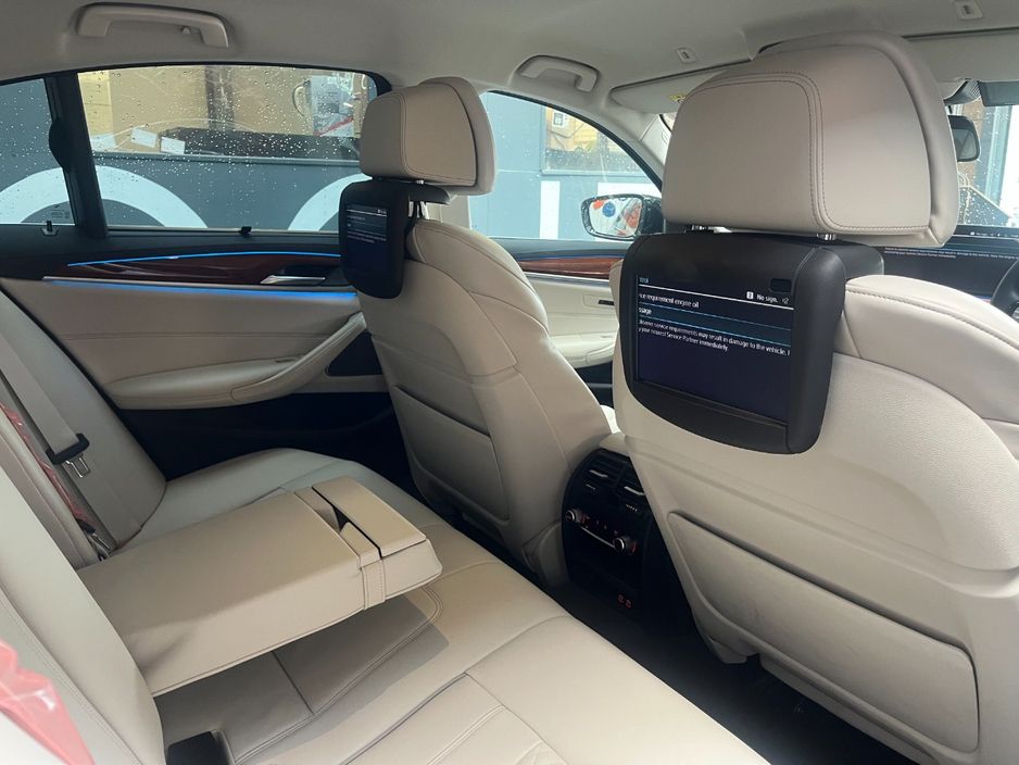 2021 BMW 5 Series