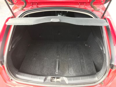 2018 Volvo V40