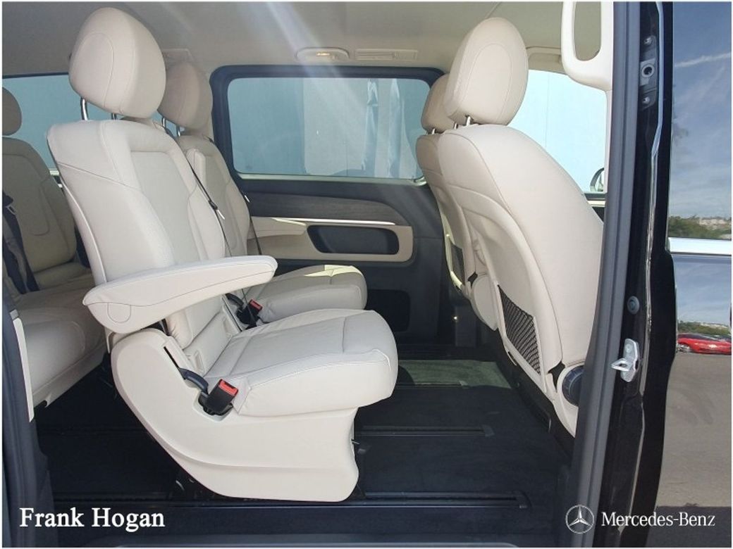 2025 Mercedes-Benz V Class