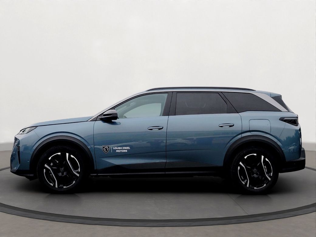 2025 Peugeot 5008