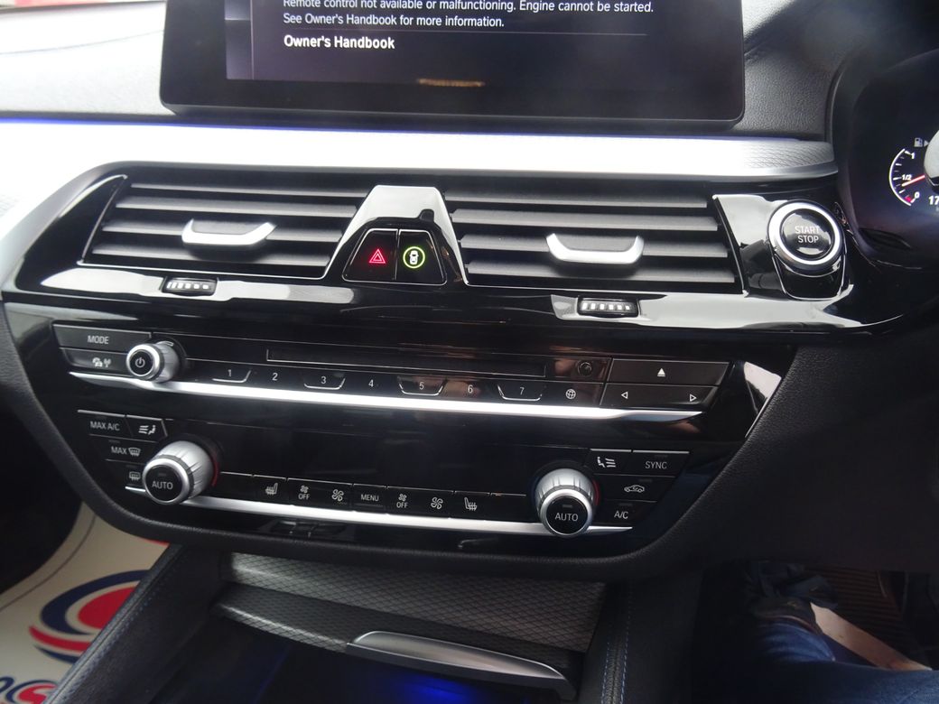 2019 BMW 530