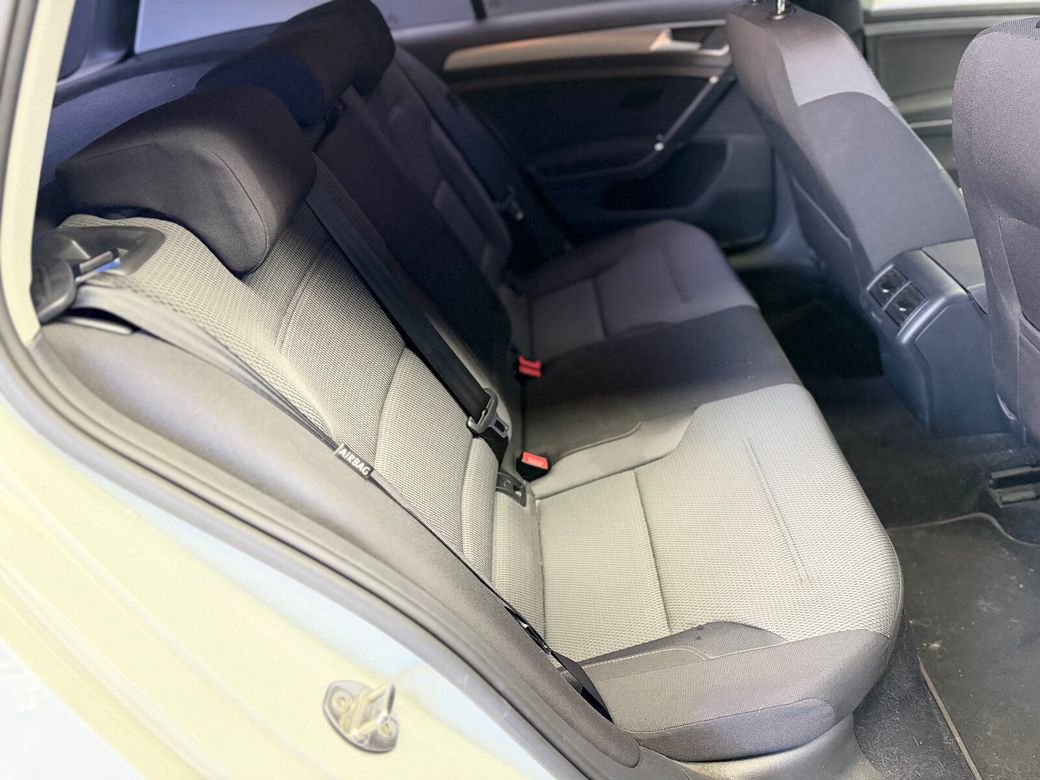 2014 Volkswagen Golf