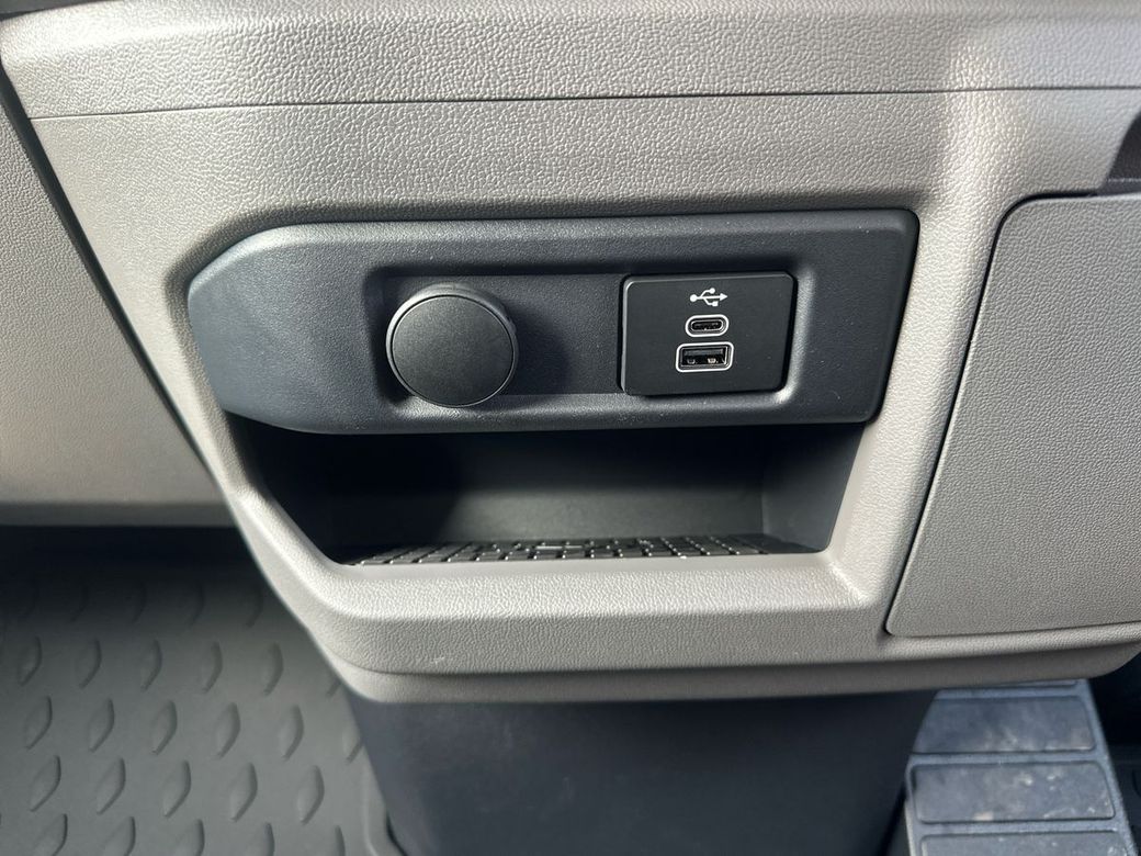 2026 Volkswagen Transporter