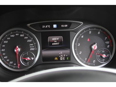 2015 Mercedes-Benz B 180