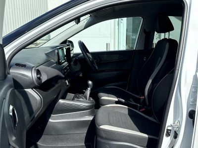 2022 Hyundai i10