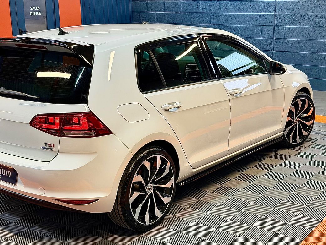 2016 Volkswagen Golf