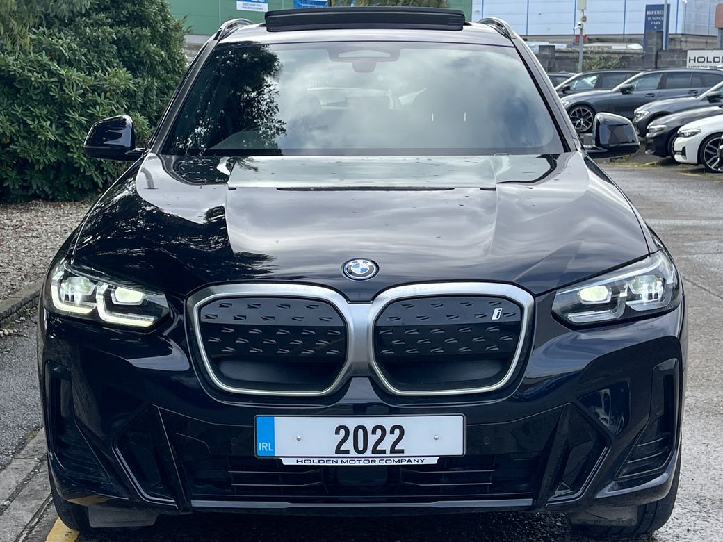 2022 BMW iX3