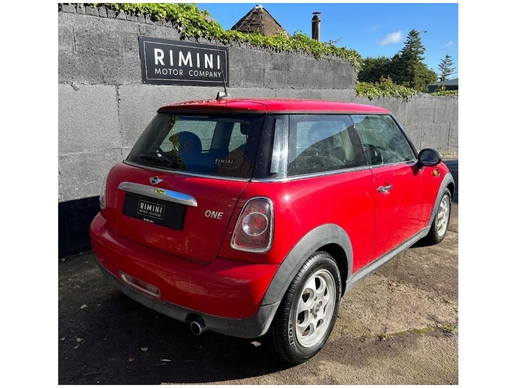 2012 Mini Hatch