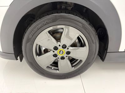 2023 Mini Hatch