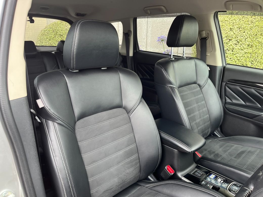 2020 Mitsubishi Outlander