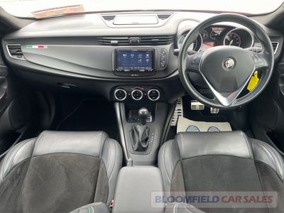 2015 Alfa Romeo Giulietta