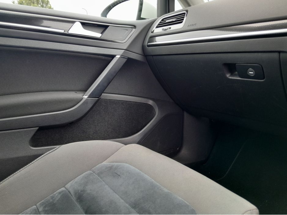 2016 Volkswagen Golf