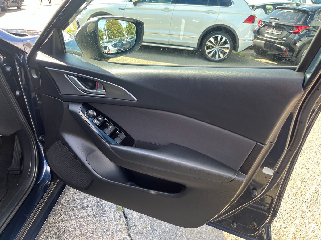2019 Mazda Axela
