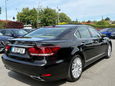 2015 Lexus LS