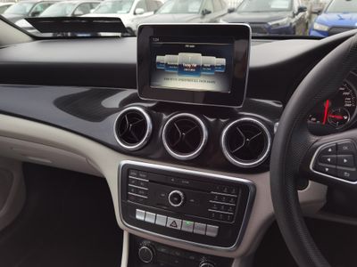 2016 Mercedes-Benz CLA Class