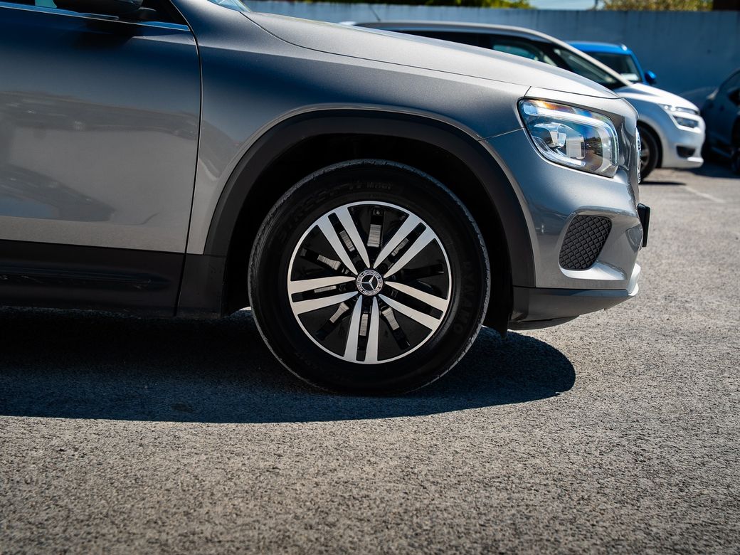 2021 Mercedes-Benz GLB Class