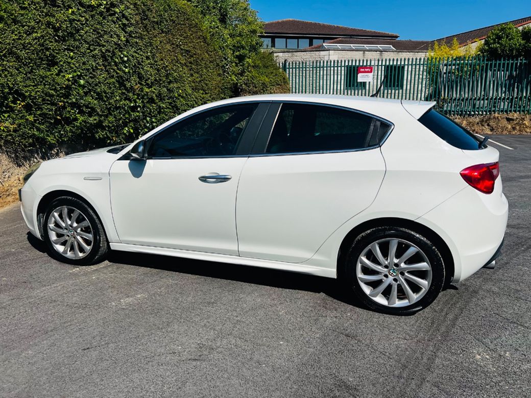 2013 Alfa Romeo Giulietta