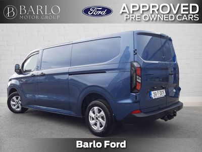 2025 Ford Transit Custom