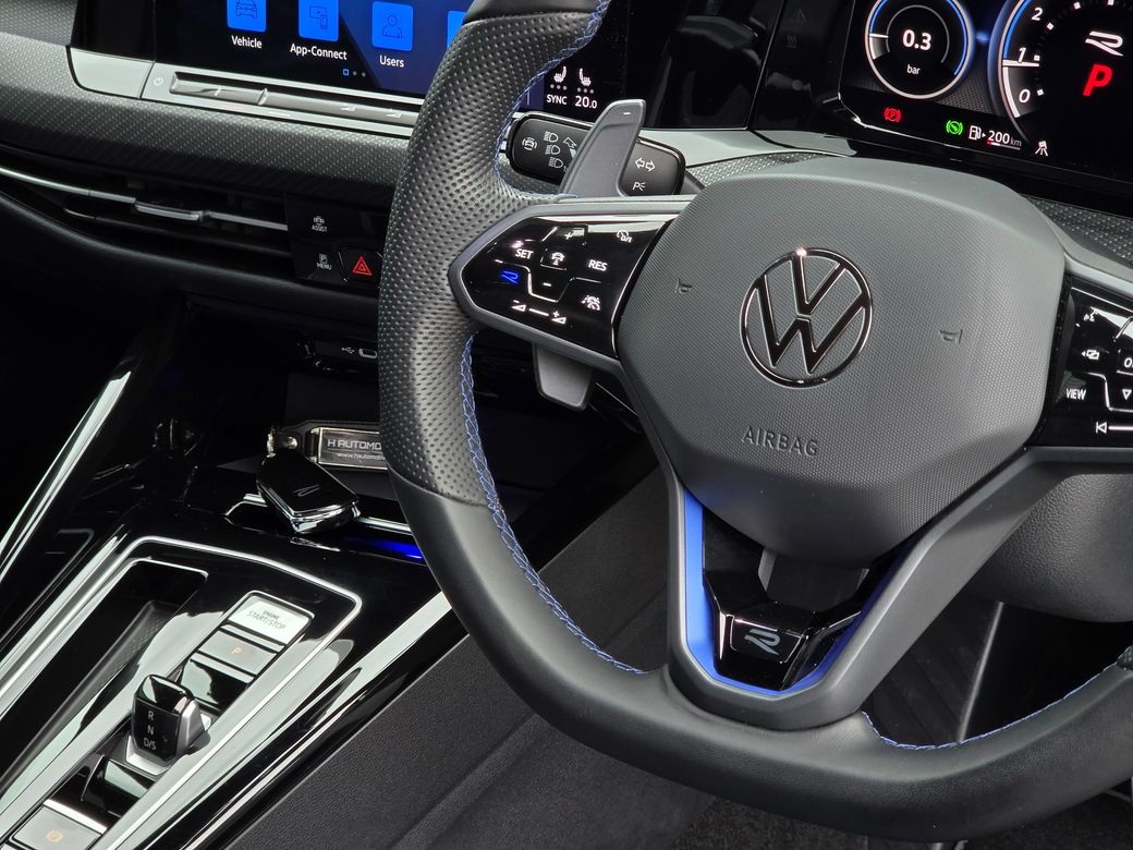 2023 Volkswagen Golf