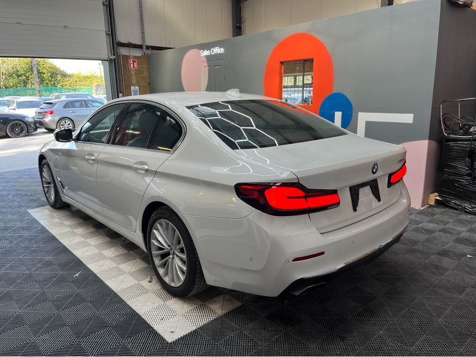2021 BMW 5 Series