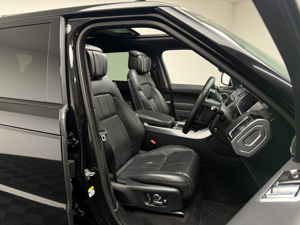 2020 Land Rover Range Rover Sport