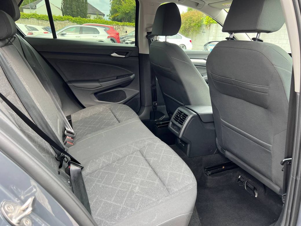 2023 Volkswagen Golf