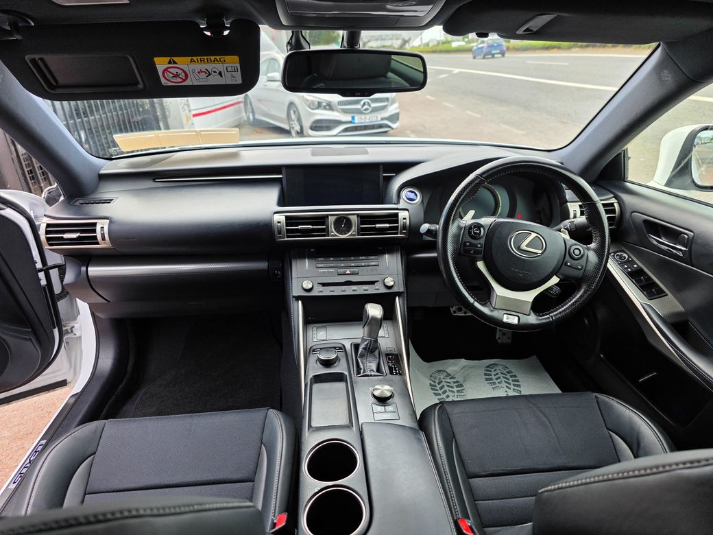 2016 Lexus IS