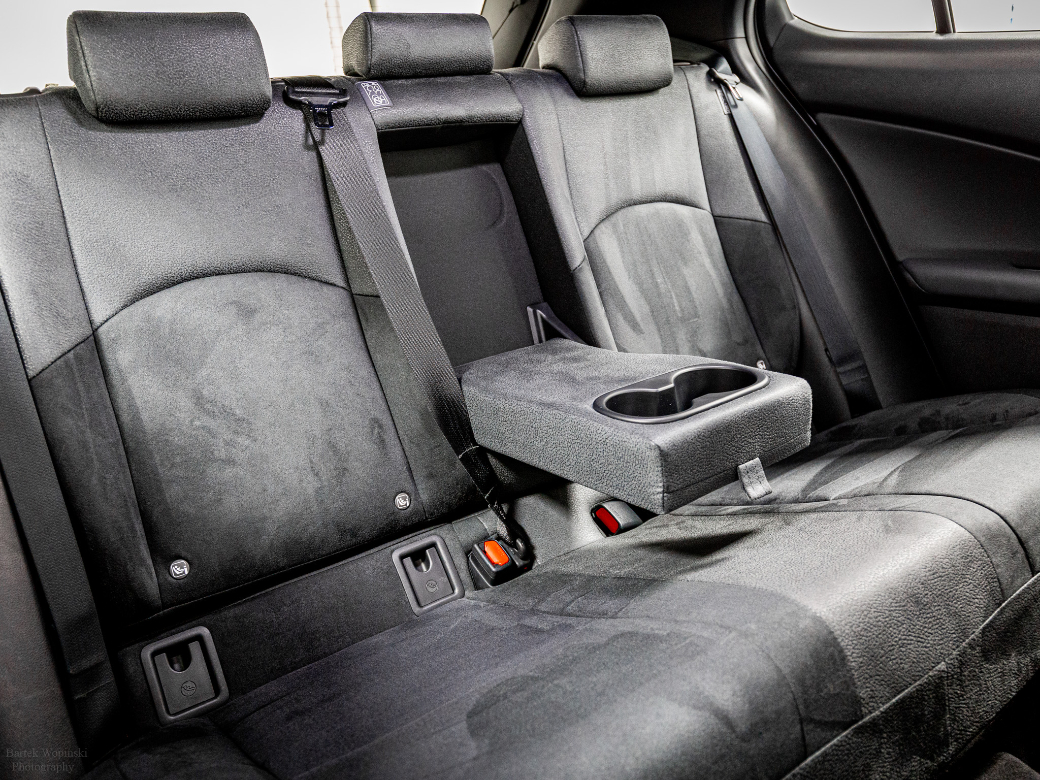 2024 Lexus UX 300e