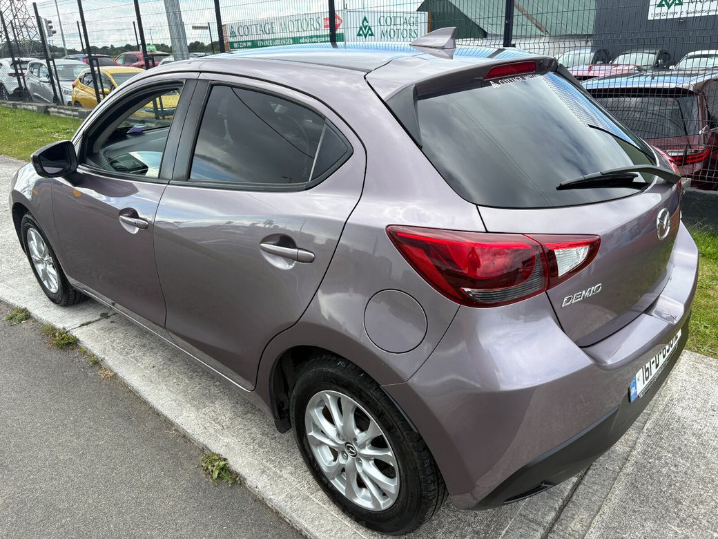 2016 Mazda Demio