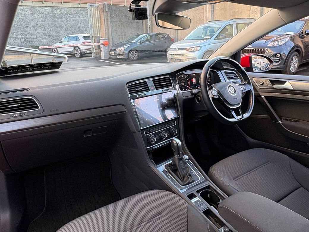 2019 Volkswagen Golf