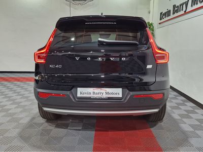 2022 Volvo XC40