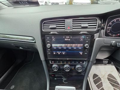 2018 Volkswagen Golf