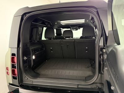 2025 Land Rover Defender