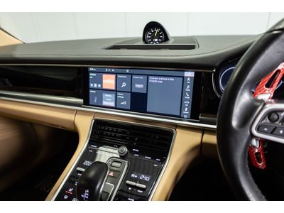 2018 Porsche Panamera