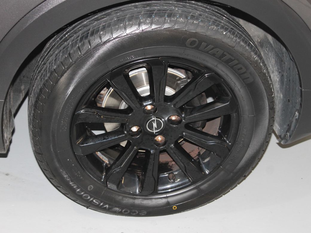 2023 Opel Crossland X