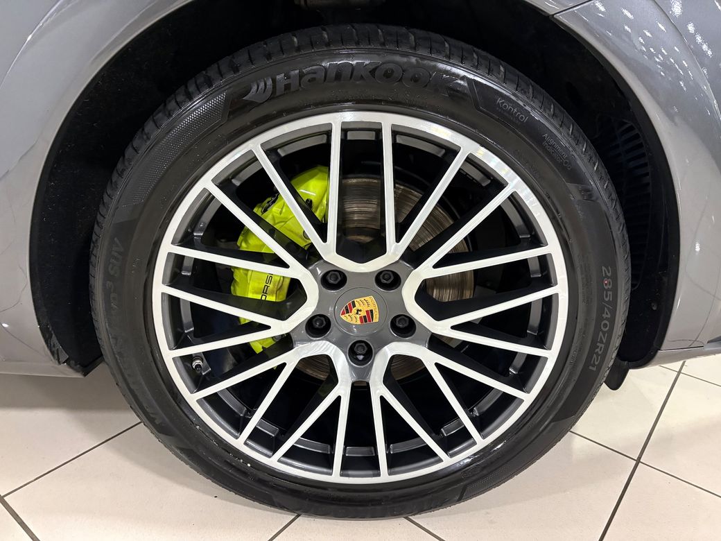 2020 Porsche Cayenne