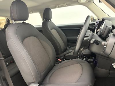 2017 Mini Hatch
