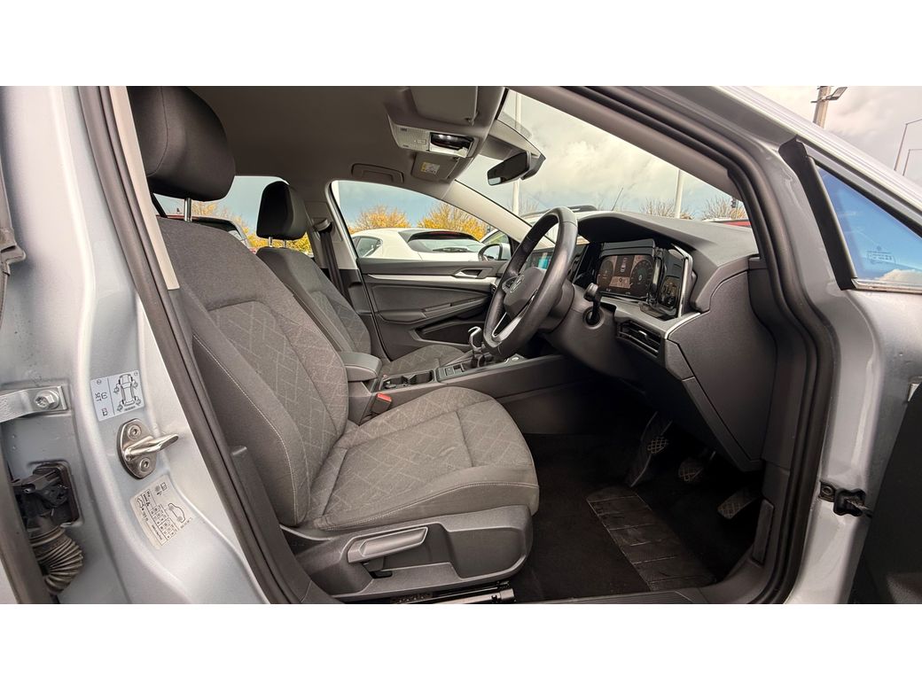 2023 Volkswagen Golf