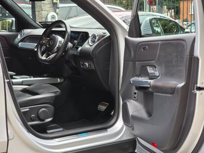 2022 Mercedes-Benz EQB