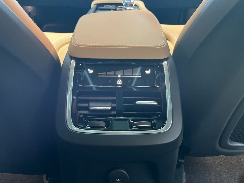 2024 Volvo XC90