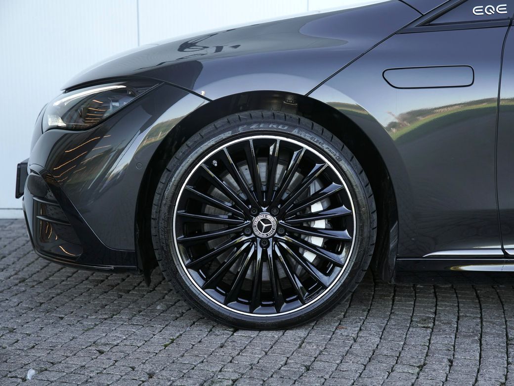 2026 Mercedes-Benz EQE
