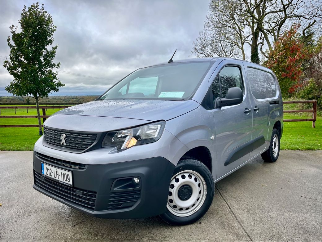 2021 Peugeot Partner