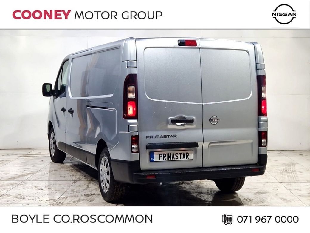 2025 Nissan Primastar
