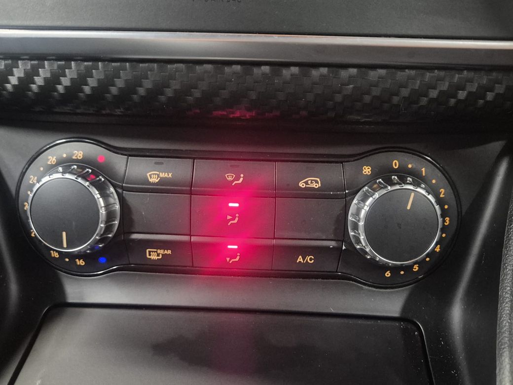 2013 Mercedes-Benz A 180