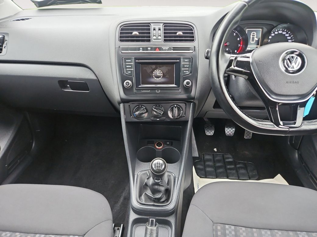 2015 Volkswagen Polo