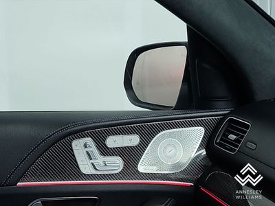 2025 Mercedes-Benz GLE Class