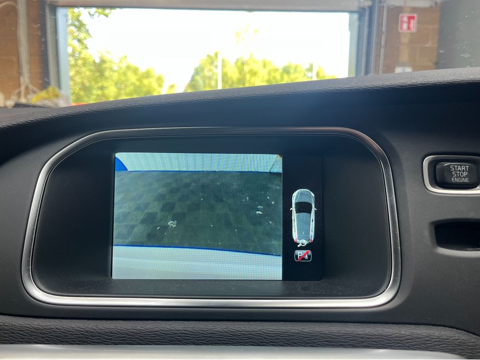 2017 Volvo V40